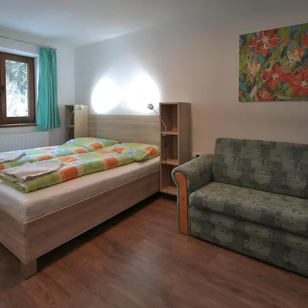 Maliarik Lejlighedshotel