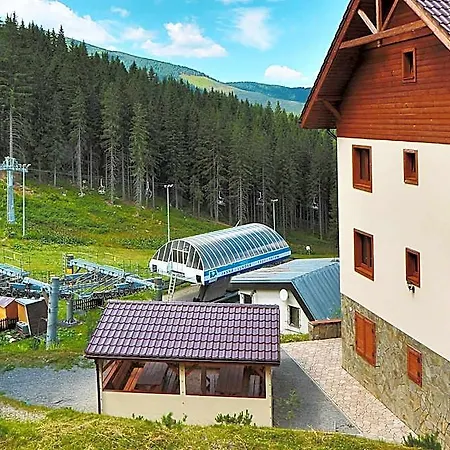 Maliarik Lejlighedshotel 3*