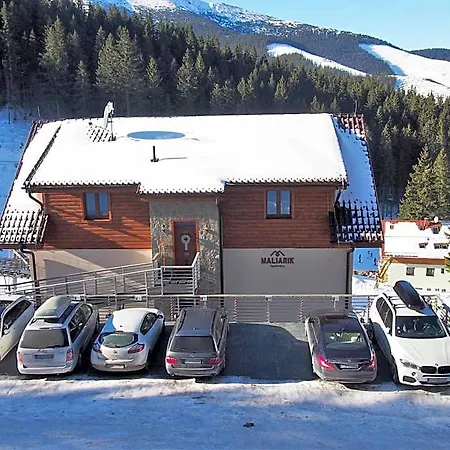 Maliarik Lejlighedshotel 3*